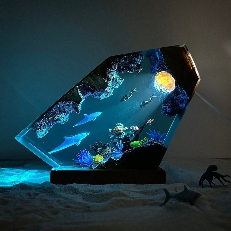 Ночник из смолы «Дельфин и Чер – обзор и цена Unique Lighting Decor