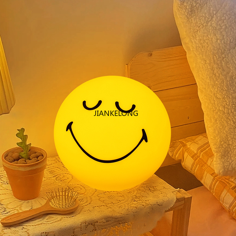 Лампа Squint/Wink Sphere, атмо – обзор и цена Decor Lighting Floor Lamps